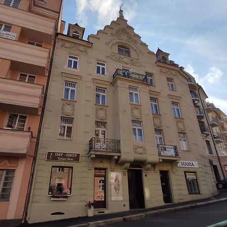 Apartmán 63m2 s balkonem v lázeňském centru Karlovy Vary Exterior foto