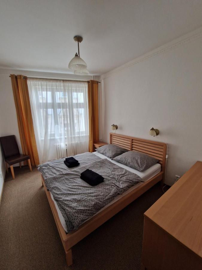 Apartmán 63m2 s balkonem v lázeňském centru Karlovy Vary Exterior foto